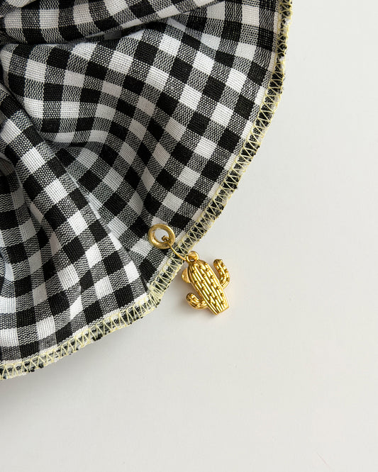 Matcha Picnic Scrunchie ✶