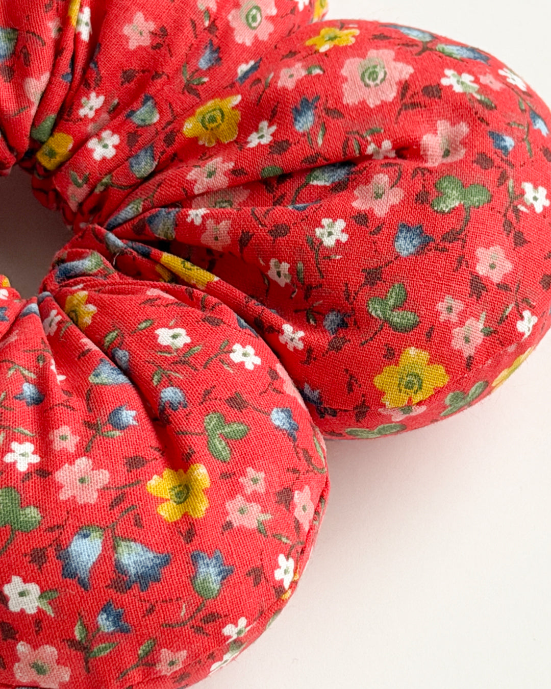 Poppy Garden Blossom Scrunchie