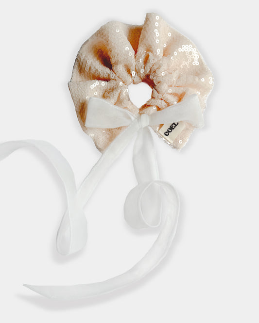 Champagne Veil Heirloom Tie